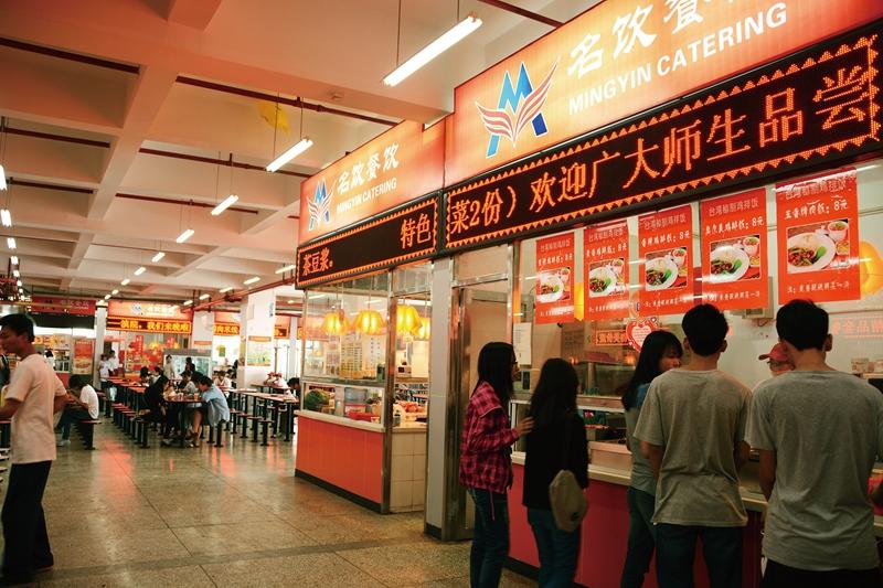 云南大學(xué)滇池學(xué)院&mdash;&mdash;校園風(fēng)光