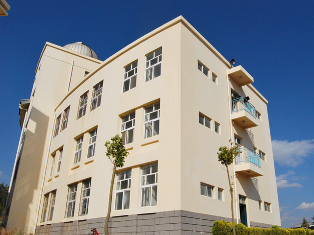 云南新興職業(yè)學院_綜合信息樓