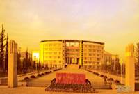 曲靖師范學院&mdash;&mdash;學校大門晚景