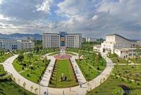 曲靖師范學院&mdash;&mdash;校園中心廣場鳥瞰