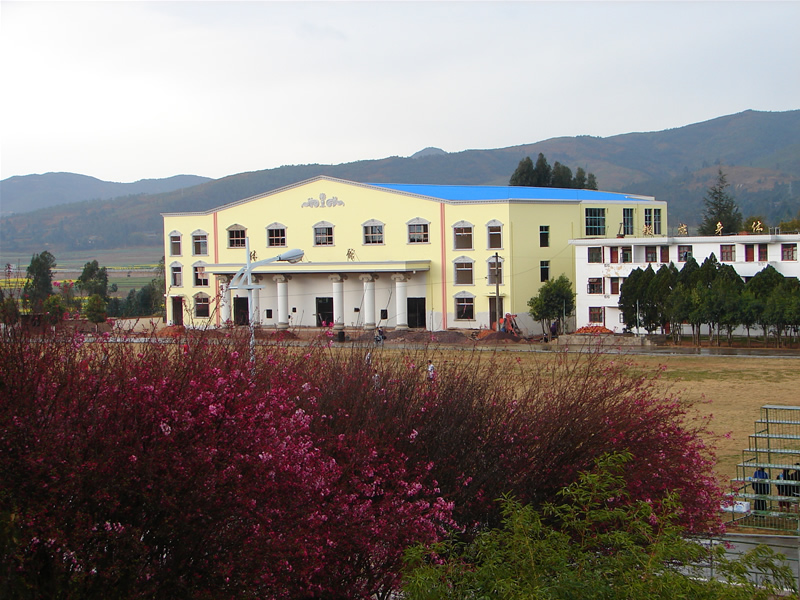 楚雄醫(yī)藥高等?？茖W(xué)校_校園風(fēng)光