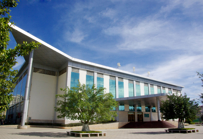 云南經(jīng)濟管理學院_海源體育館